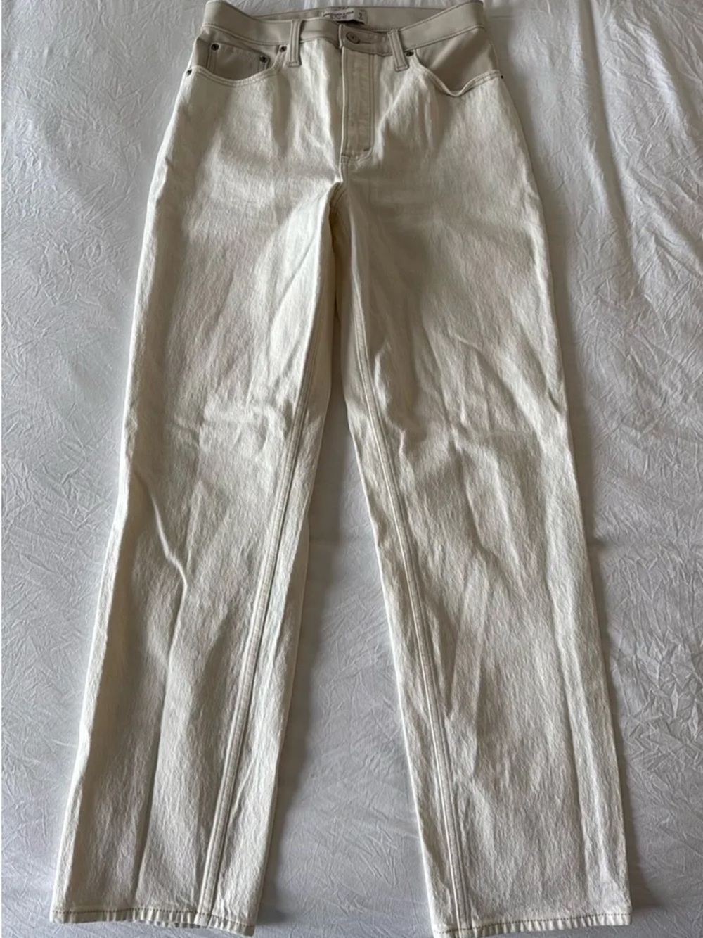 Abercrombie Leather Trim 90s Straight Ultra High Rise Cream Jeans
